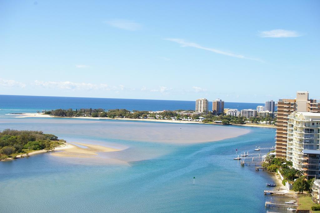 Trafalgar Towers Maroochydore Esterno foto